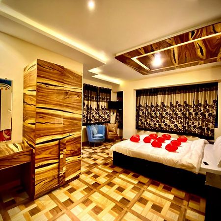 Magic Mist Resort 乌提 外观 照片
