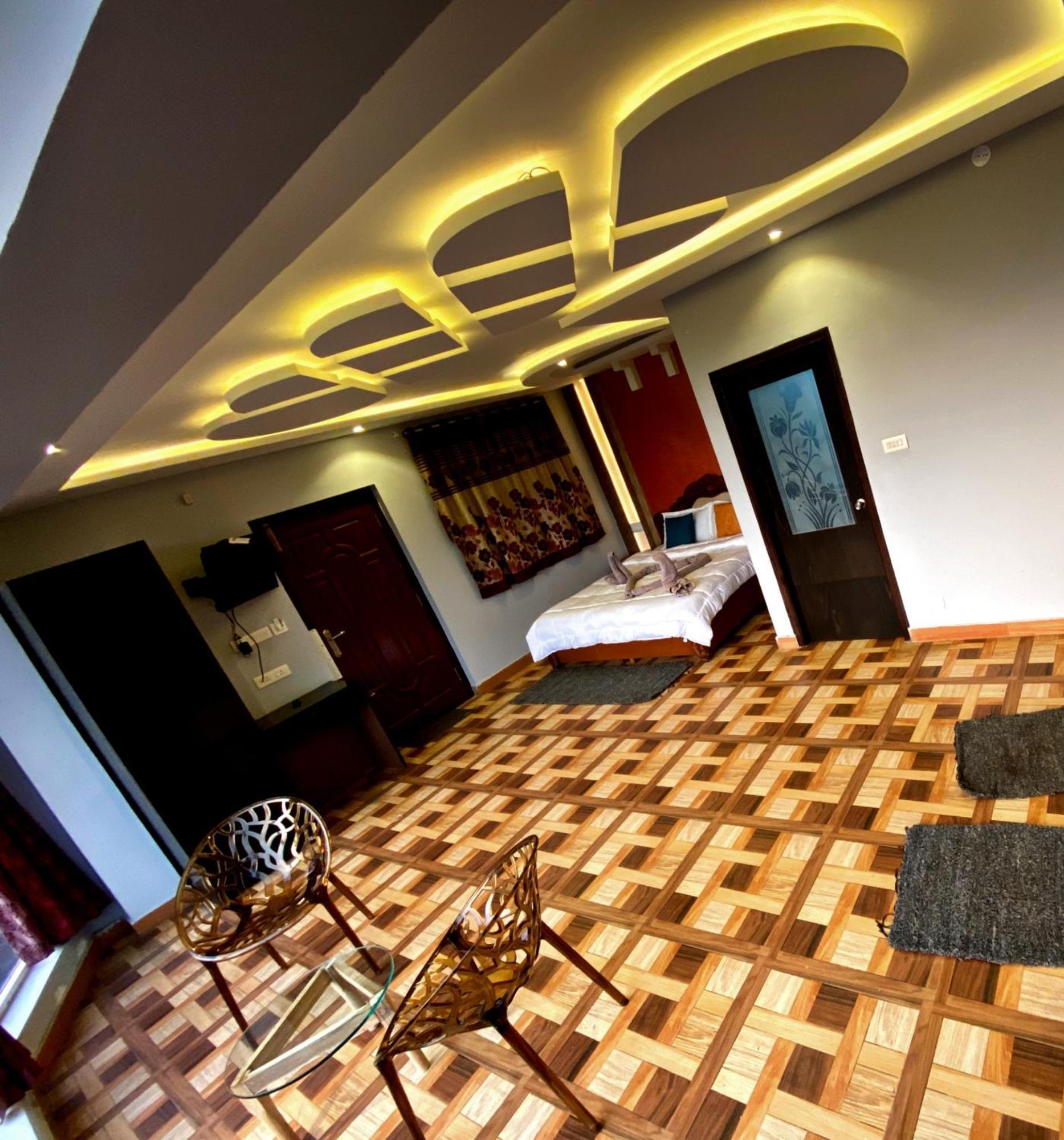 Magic Mist Resort 乌提 外观 照片