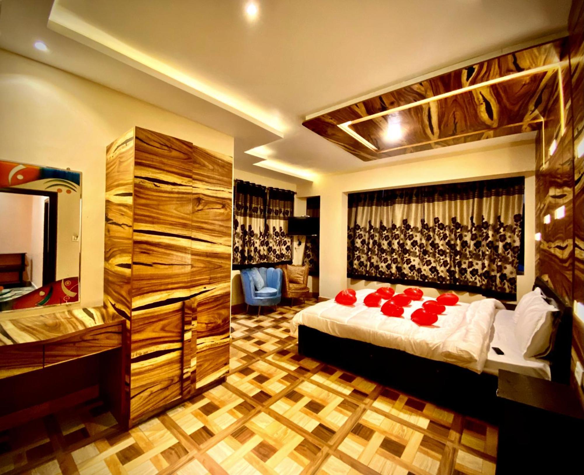 Magic Mist Resort 乌提 外观 照片