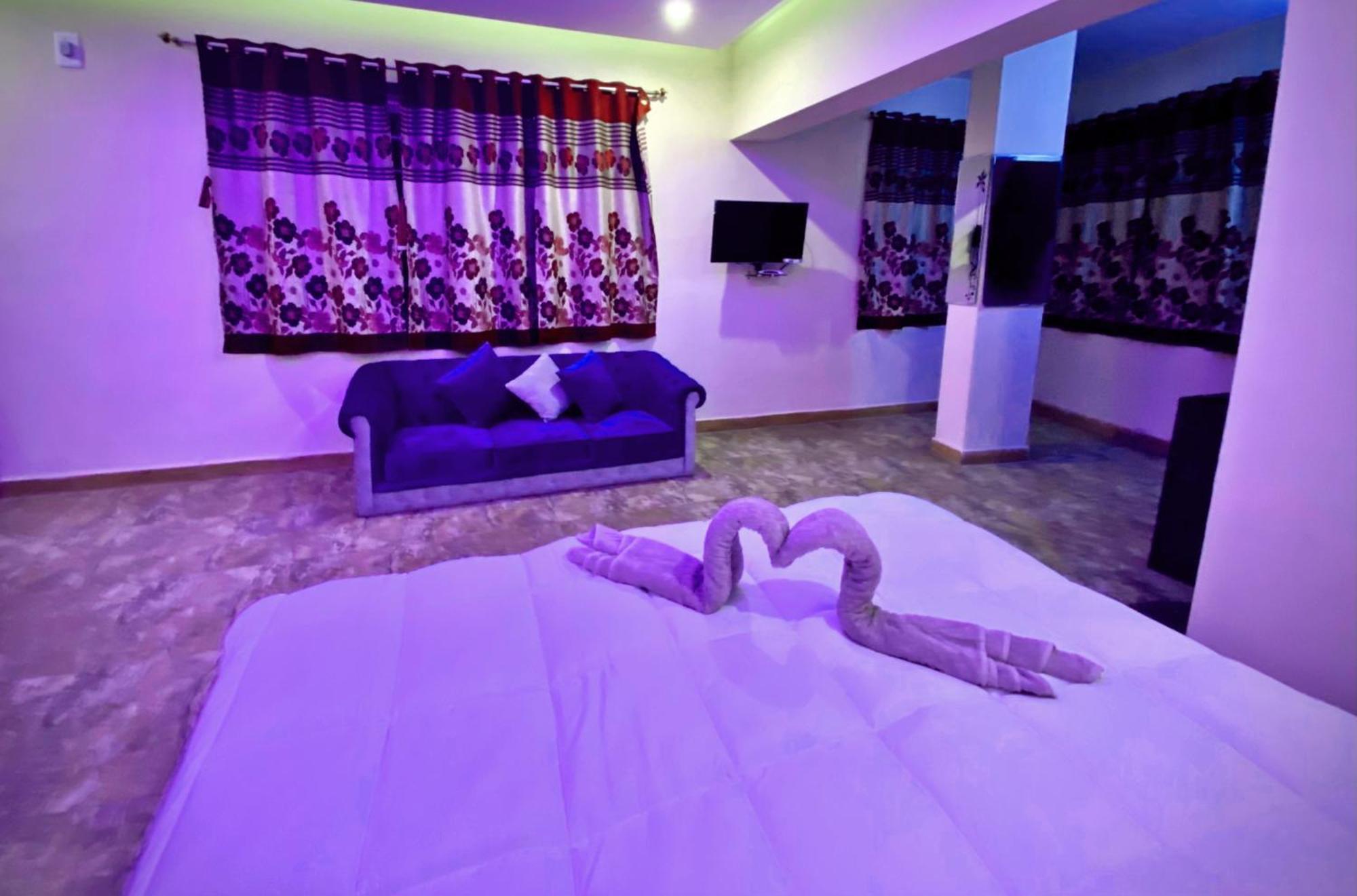 Magic Mist Resort 乌提 外观 照片