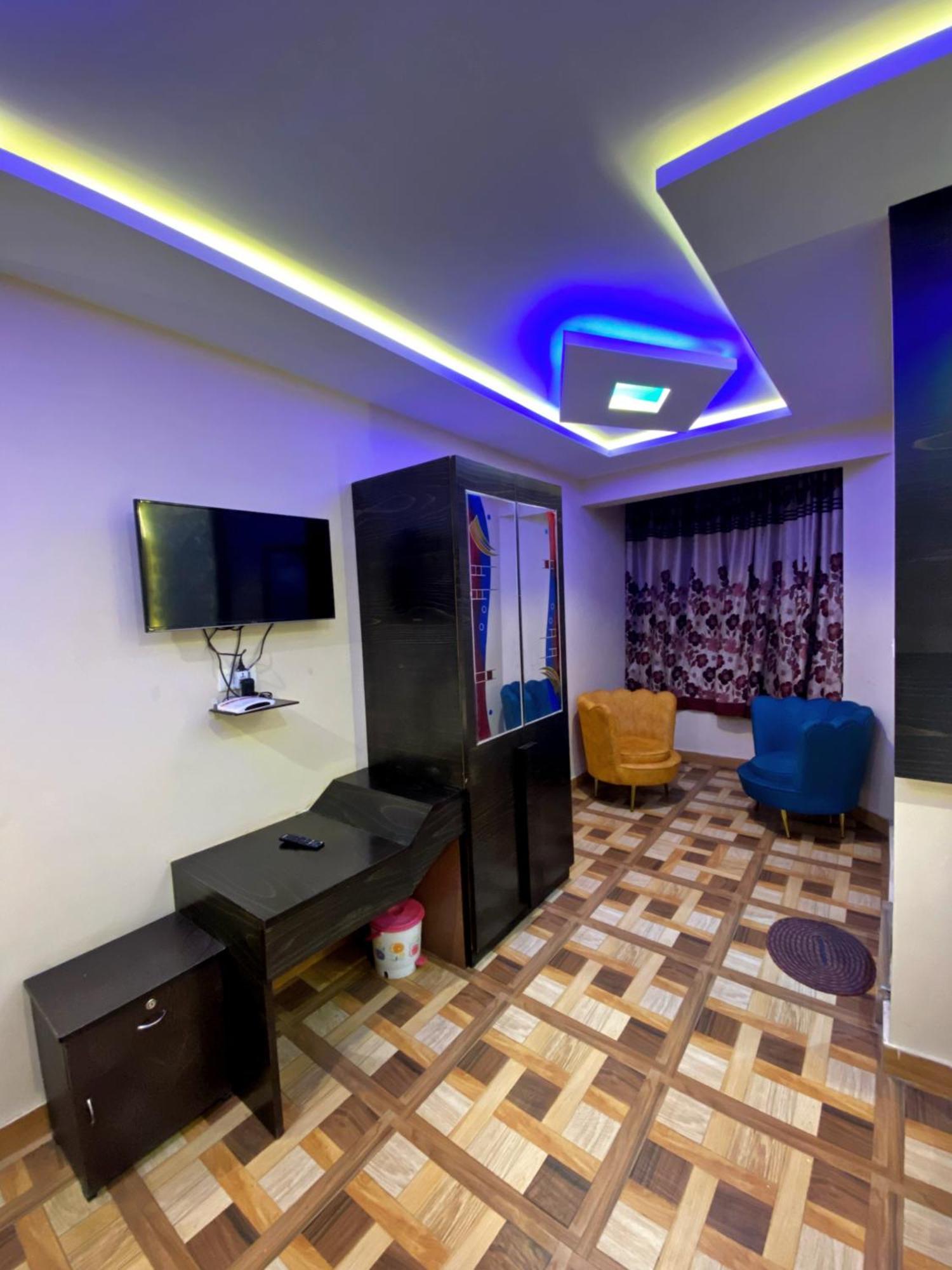 Magic Mist Resort 乌提 外观 照片